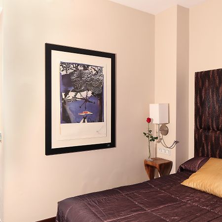 Hotel Gran Derby Suites, A Small Luxury Hotel Of The World Барселона Экстерьер фото