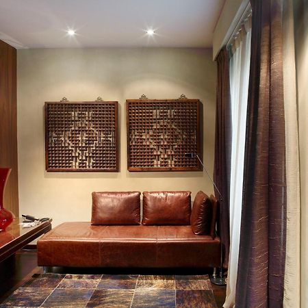 Hotel Gran Derby Suites, A Small Luxury Hotel Of The World Барселона Экстерьер фото