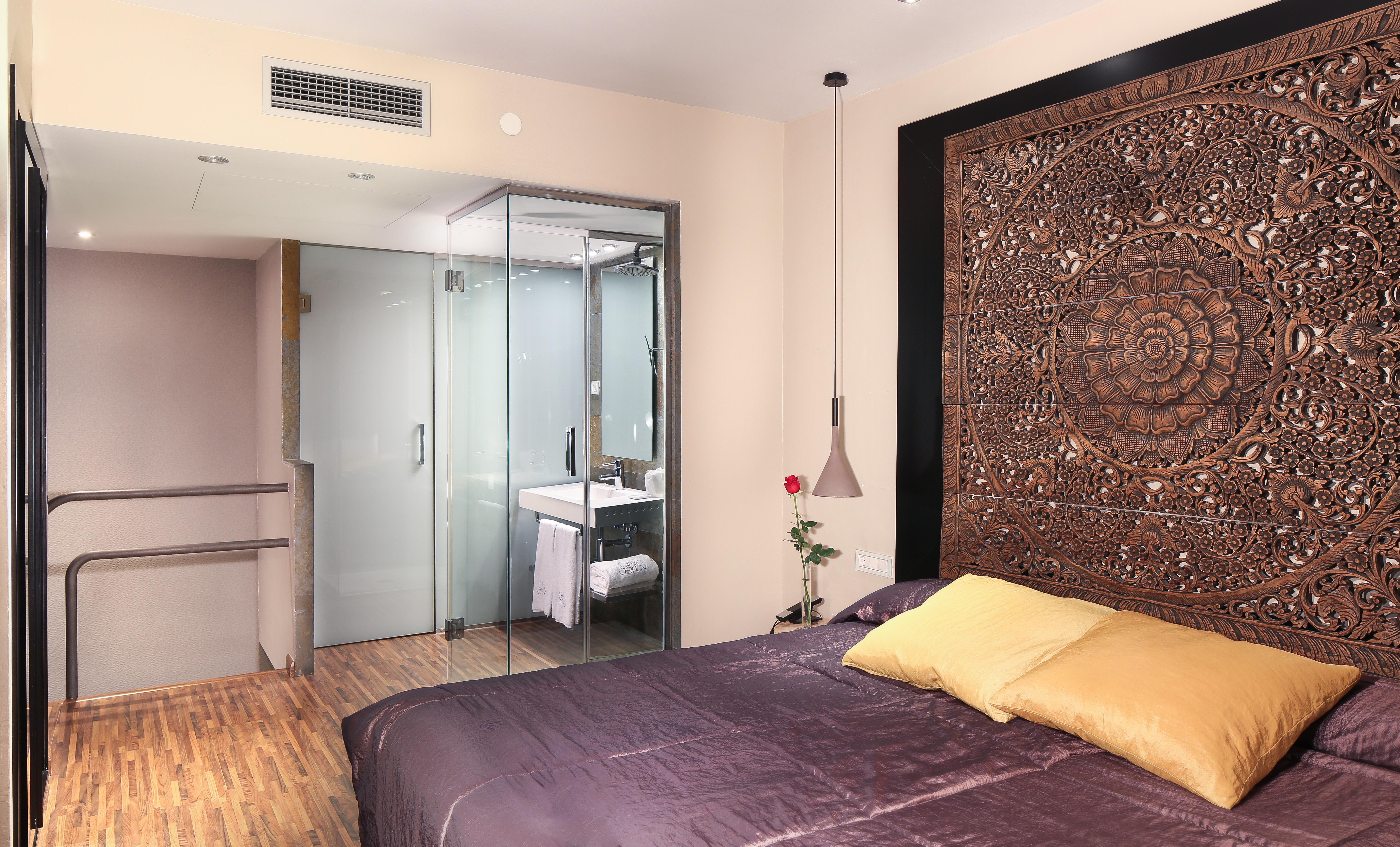 Hotel Gran Derby Suites, A Small Luxury Hotel Of The World Барселона Экстерьер фото