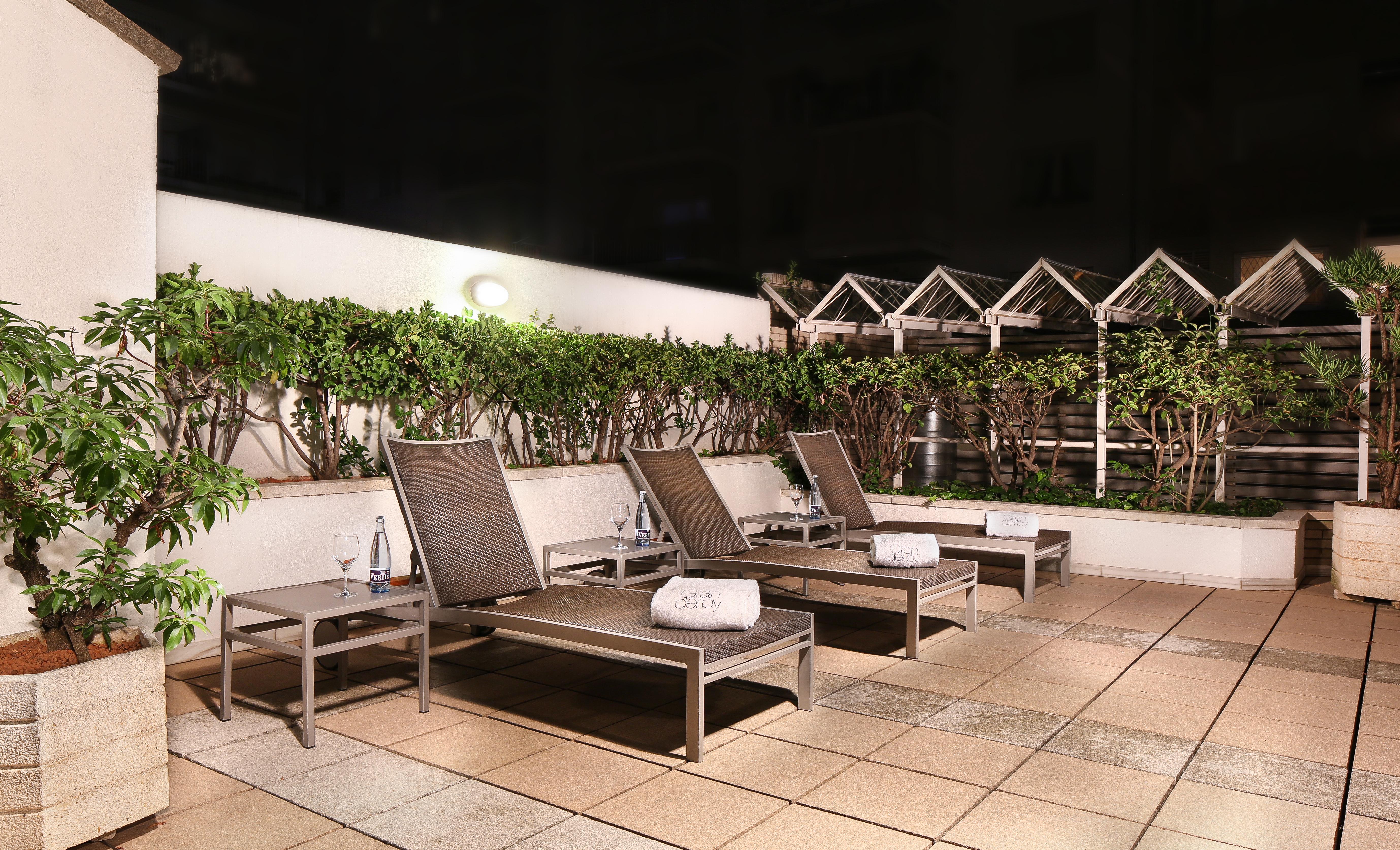 Hotel Gran Derby Suites, A Small Luxury Hotel Of The World Барселона Экстерьер фото